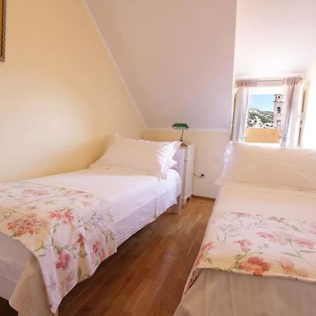 Apartment Kovac Old Town 2 ドゥブロブニク エクステリア 写真